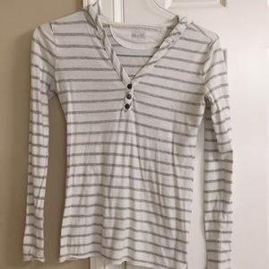 Long sleeve hooded top